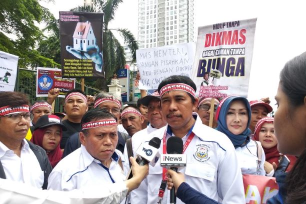 Perpres 82/2019 Ditolak Publik, Nadiem Pertimbangkan Revisi Permendikbud 45/2019